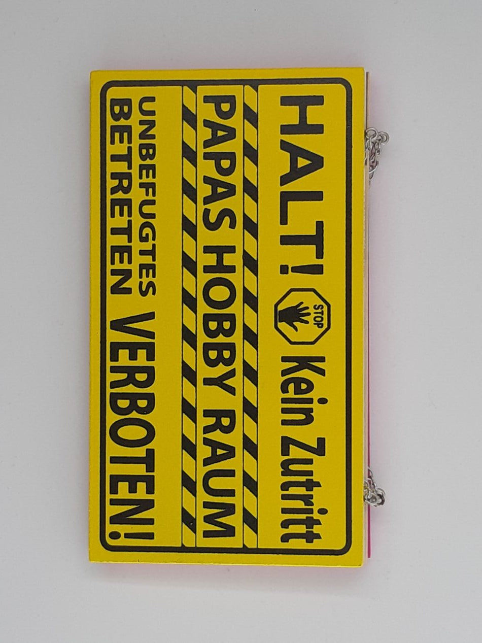 Holzschild "Papas Hobby Raum - Halt ! Kein Zutritt - Unbefugtes Betreten verboten !" (18 x 10 cm)