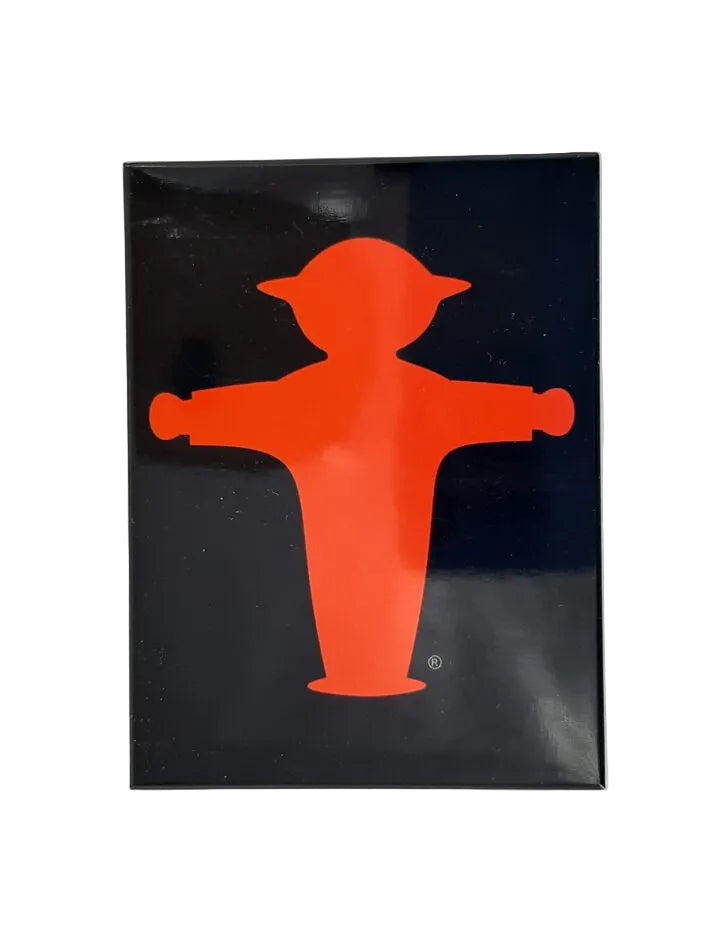„Rechteckiger Kühlschrankmagnet ‚Ampelmännchen rot‘ von Nostalgic Art; vierfarbig bedrucktes, stabiles Blech; vollflächiger Magnet, Format ca. 6 × 8 cm; geeignet zum Befestigen mehrerer Notizzettel.“