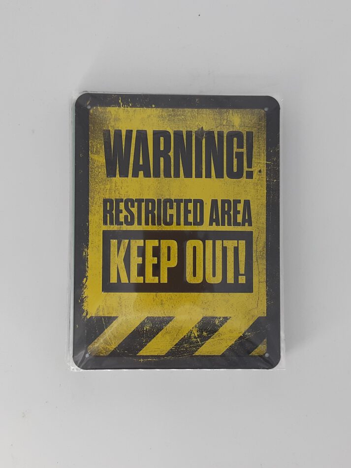Blechschild WARNING ! - Restricted Area KEEP OUT ! (15 x 20 cm)