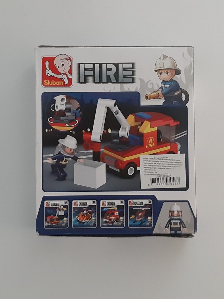Sluban  Feuerwehrauto mit Hebekorb 82 Teile Bausteine Bausatz neu mit Lego kompatibel