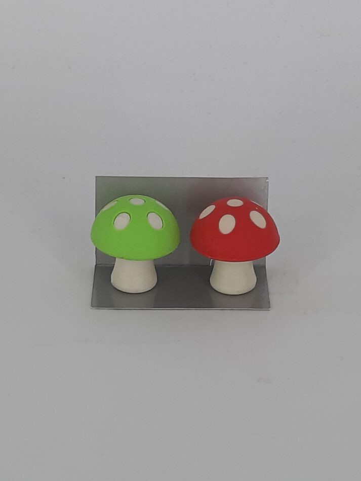 Radierer 2 Pilze grün/rot mit weißen Punkten