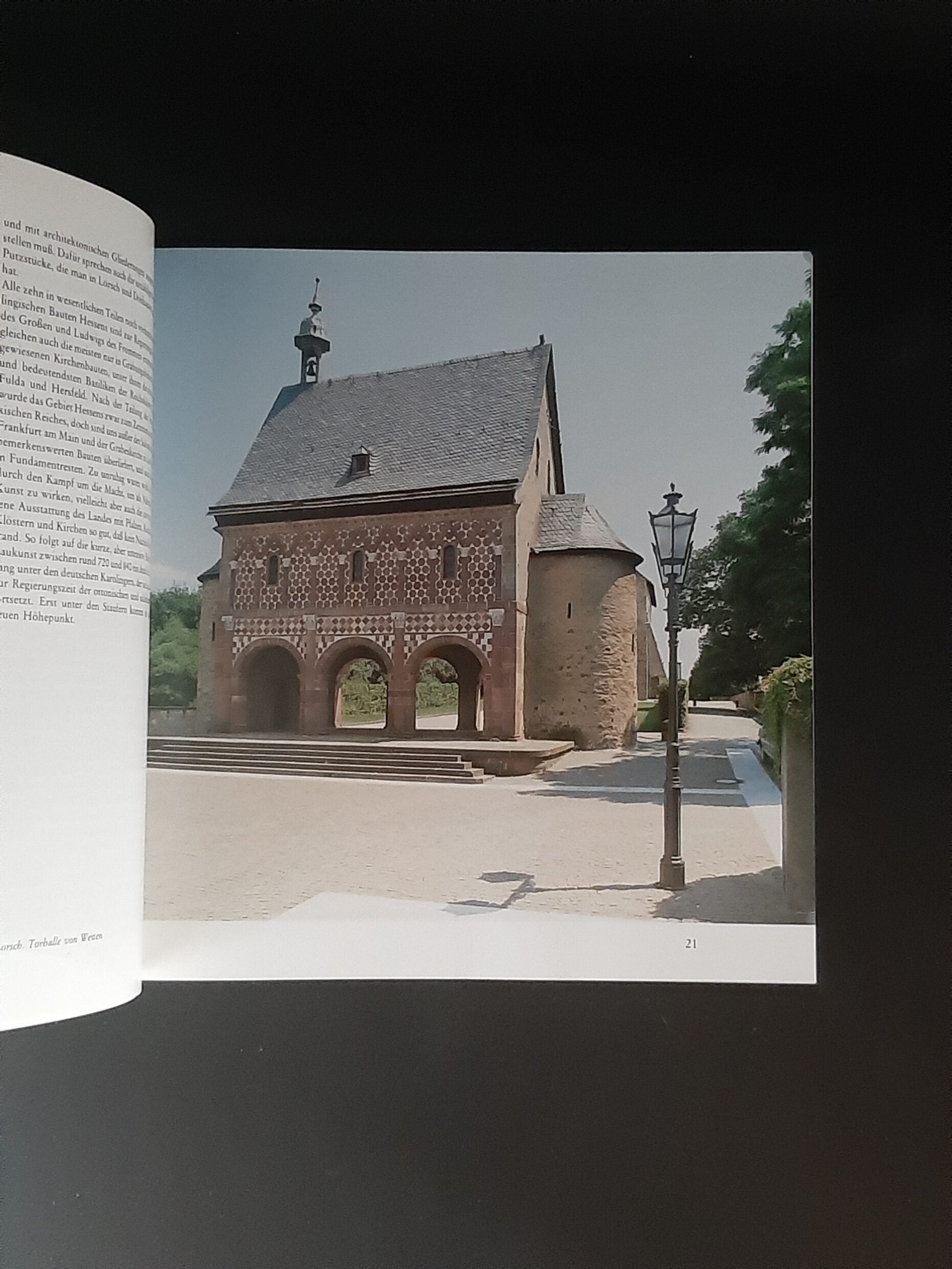 Kulturgeschichte Gottfried Kiesow Romanik in Hessen Theiss 1984