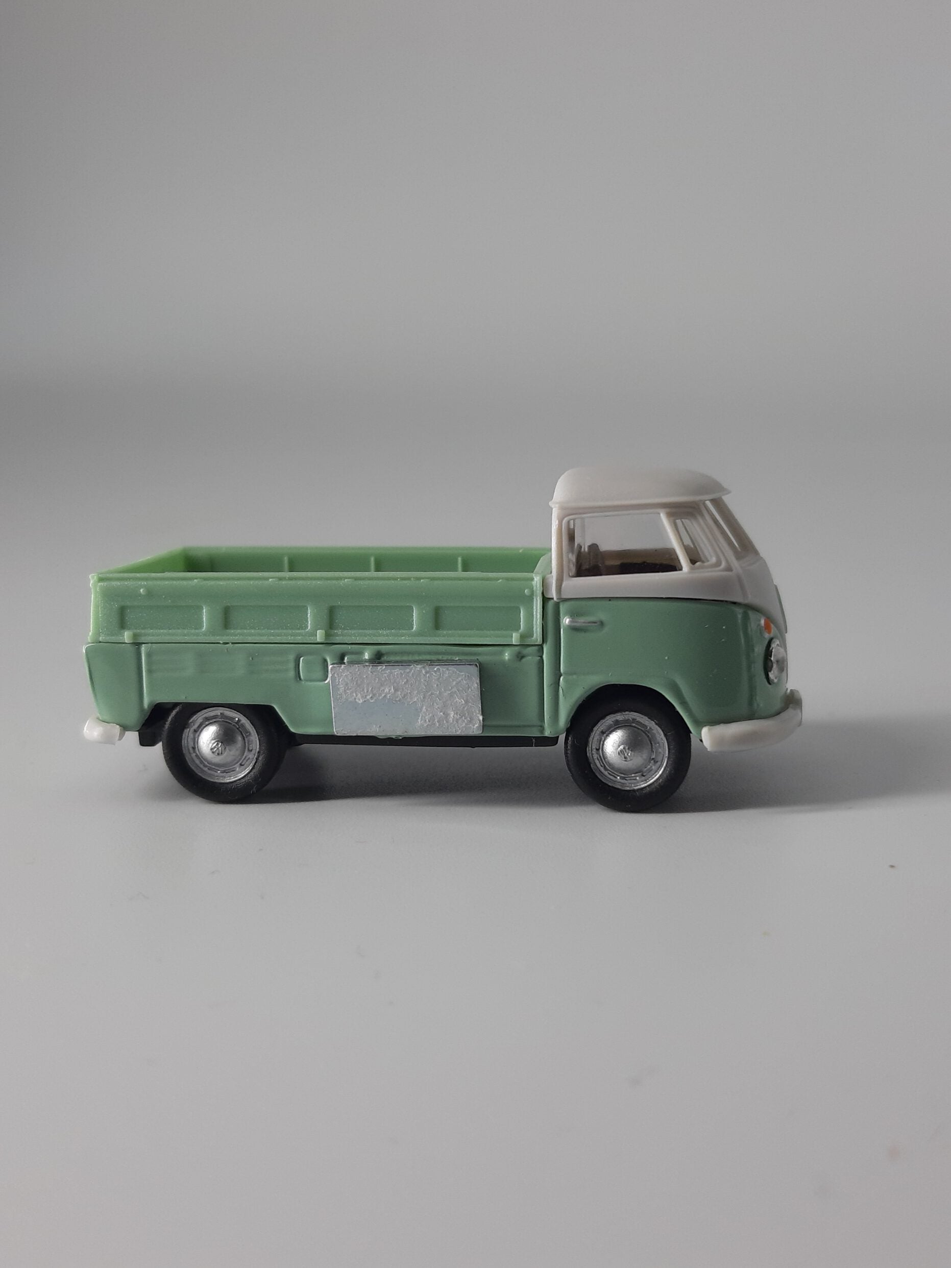 Automagnet VW Pick up lindgrün - Dach weiß
