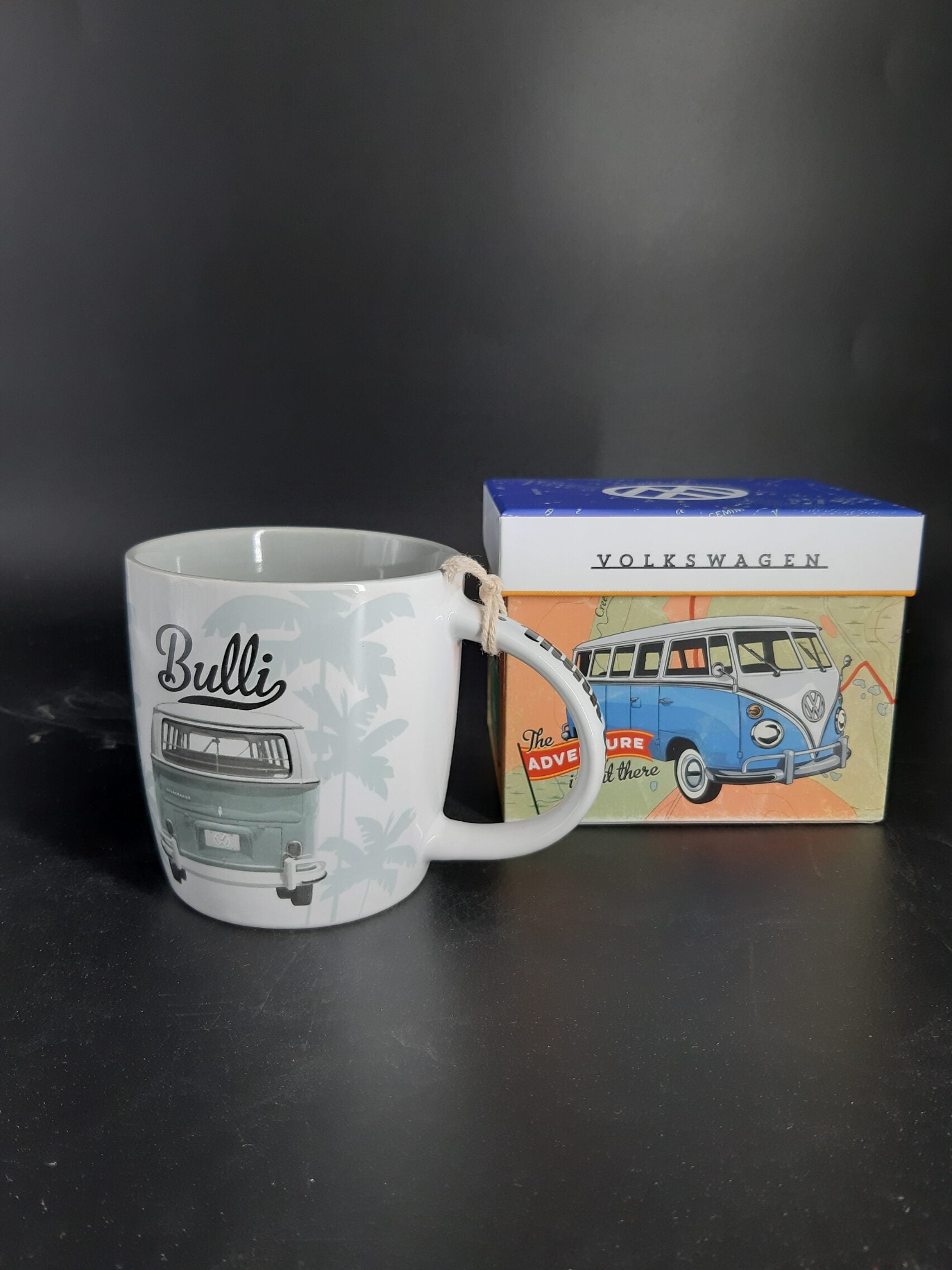 Tasse "Geschenkbox" VW Bulli - Good Things are ahead of you (Nostalgic Art)