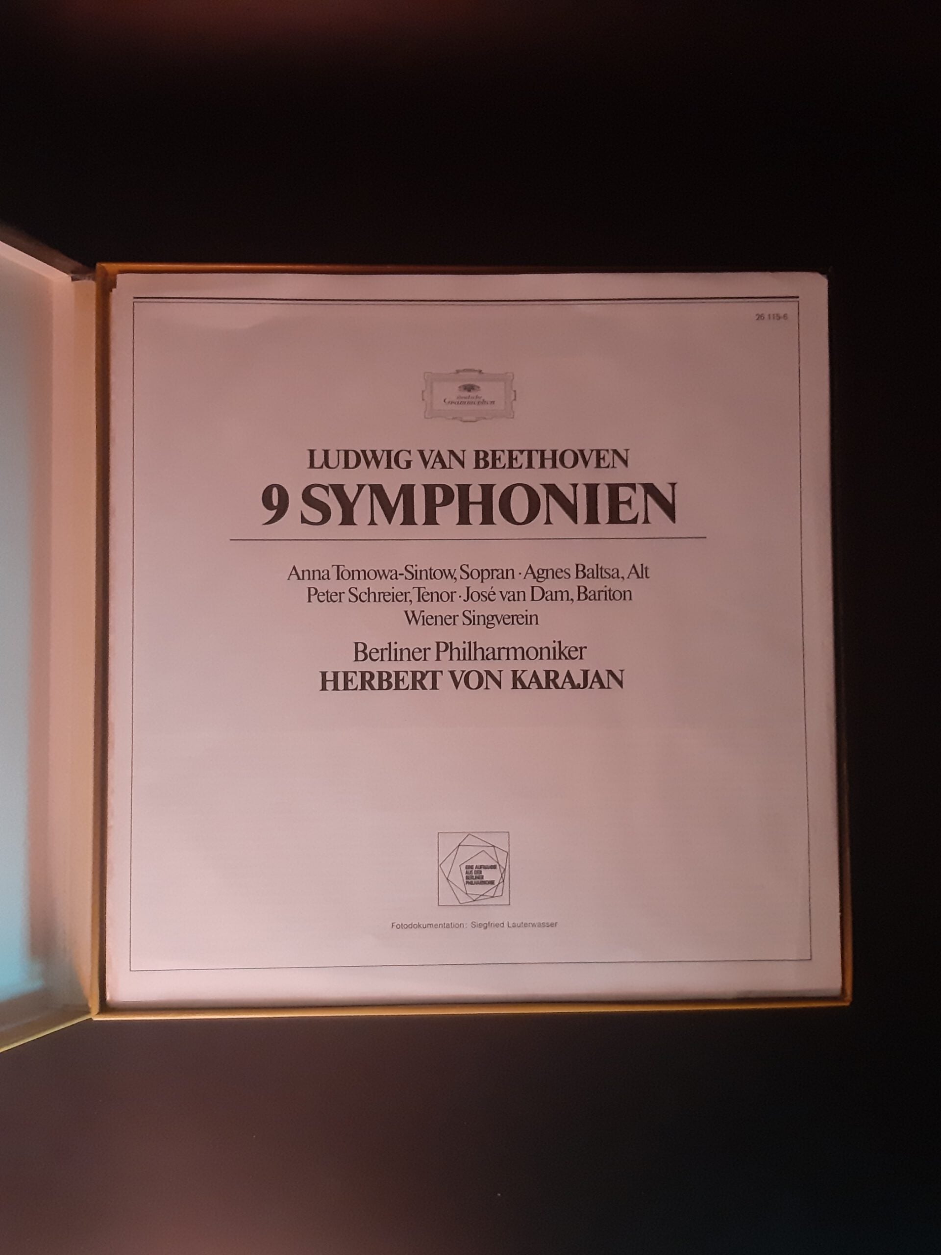 LP Schallplatte Vinyl Beethoven 9 Symphonien Karajan Berliner Philharmoniker Box-Set 8 LP Club-Edition Deutsche Grammophon 1977