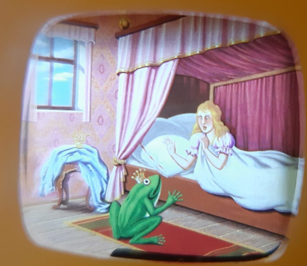 Bildbetrachter TV - Märchen Froschkönig Klick-Fernseher Mini-Dia Betrachter Gucki Nostalgie