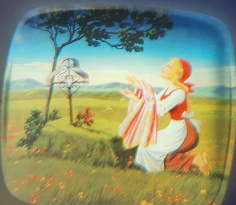 Bildbetrachter TV - Märchen Aschenputtel Klick-Fernseher Mini-Dia Betrachter Gucki Nostalgie