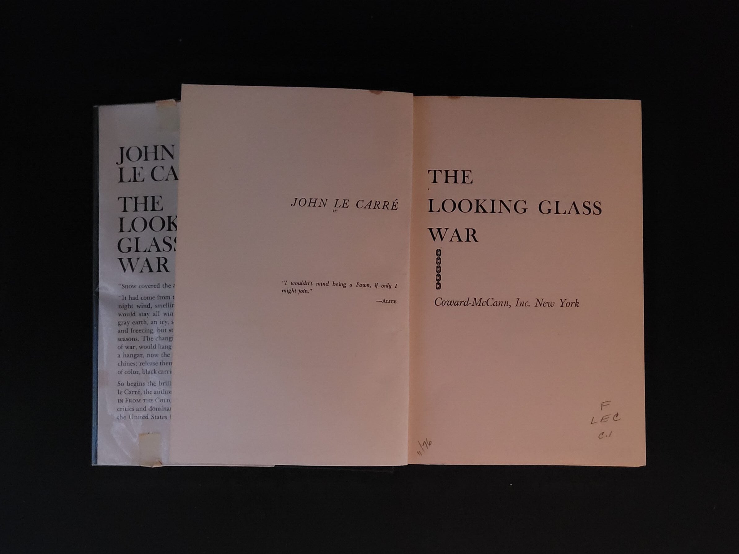 Englisch John le Carré The Looking Glass War Coward-McCann inc  Publisher 60/70 er Jahre Leihbuch
