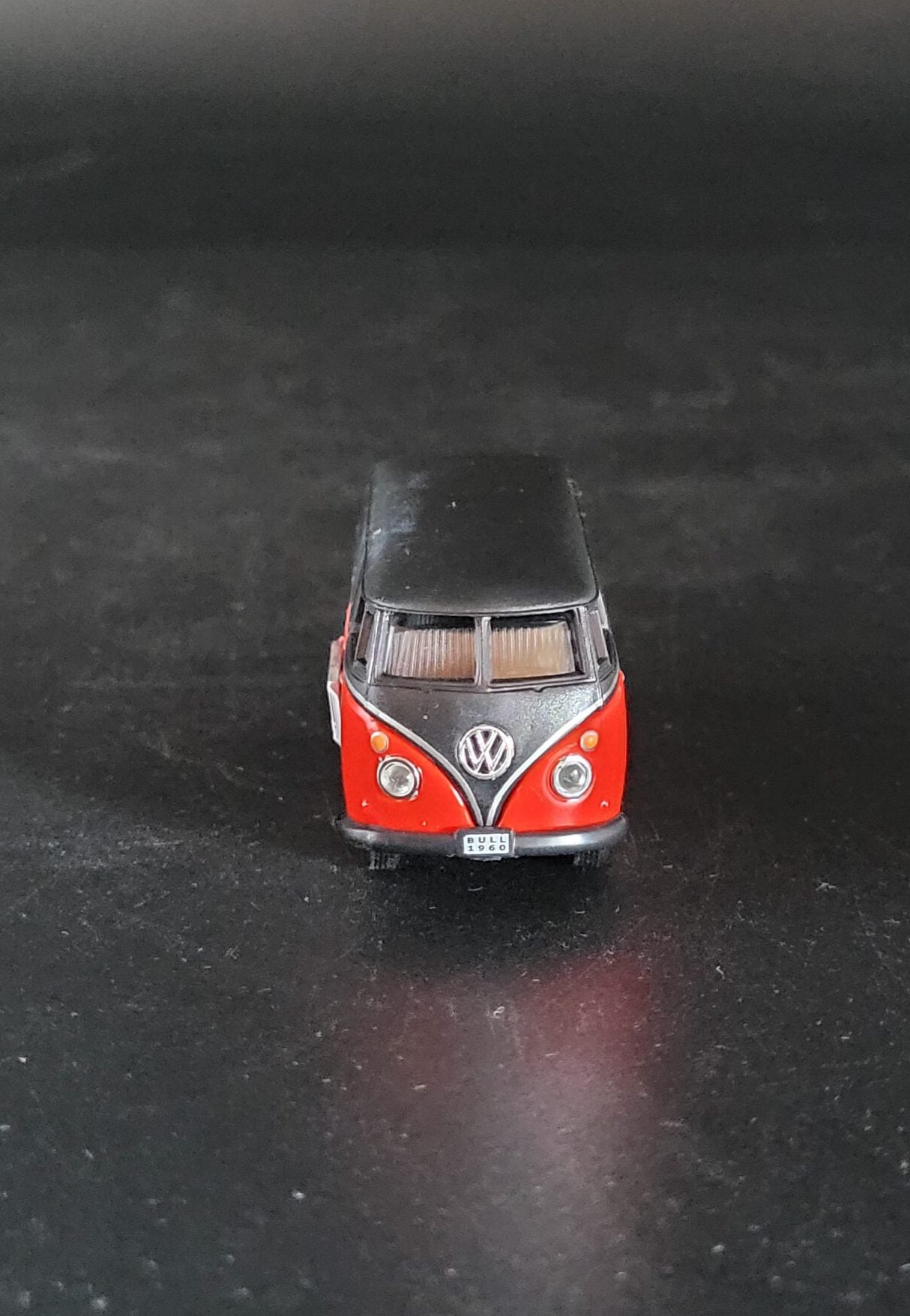 Automagnet VW VI Van rot - Dach schwarz