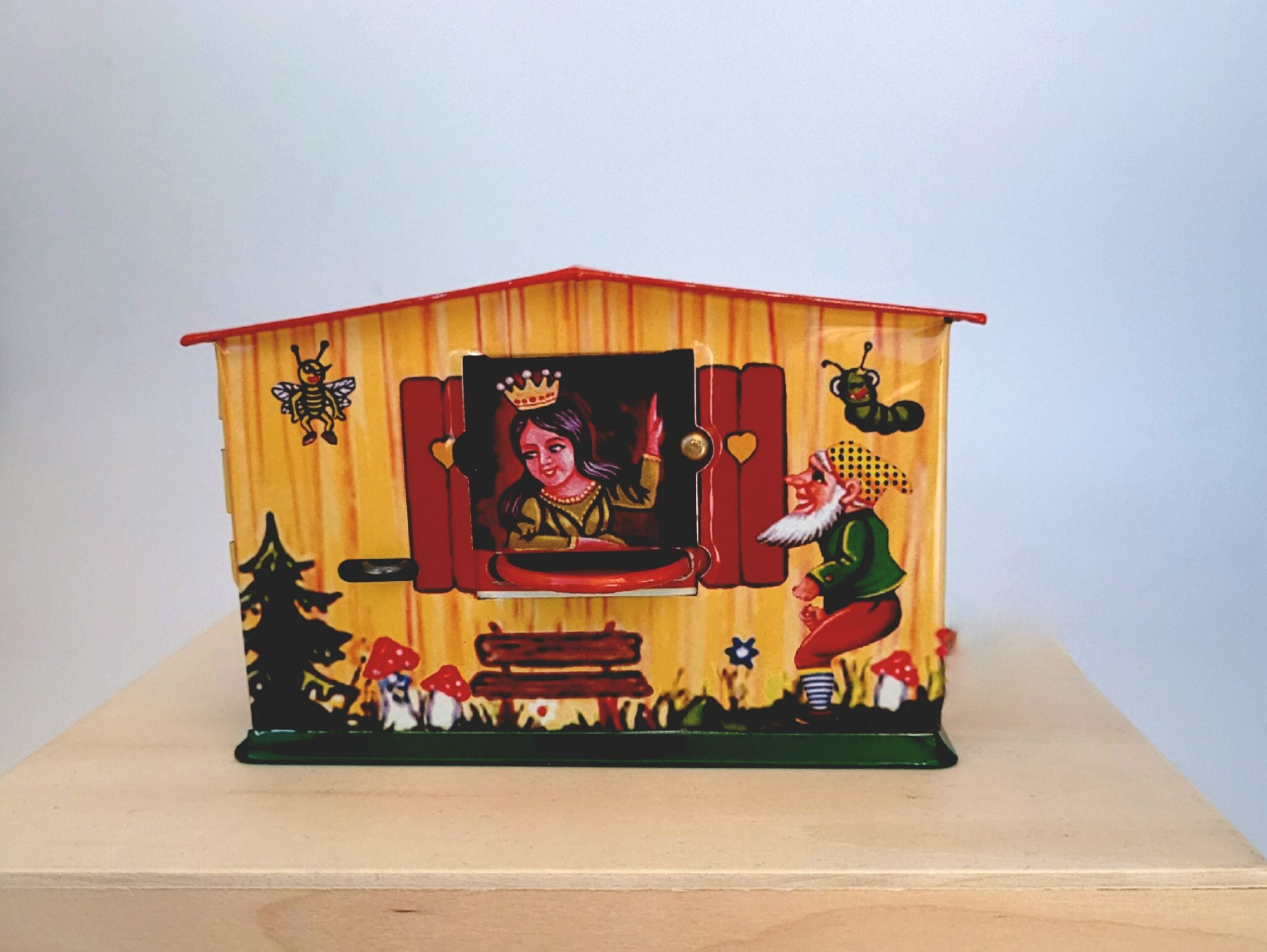 Spardose Schneewittchen aus Blech - Snow White Bank Nostalgie Repro -neu-