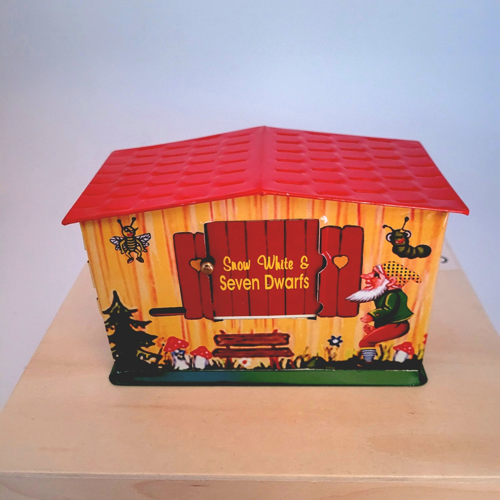 Spardose Schneewittchen aus Blech - Snow White Bank Nostalgie Repro -neu-