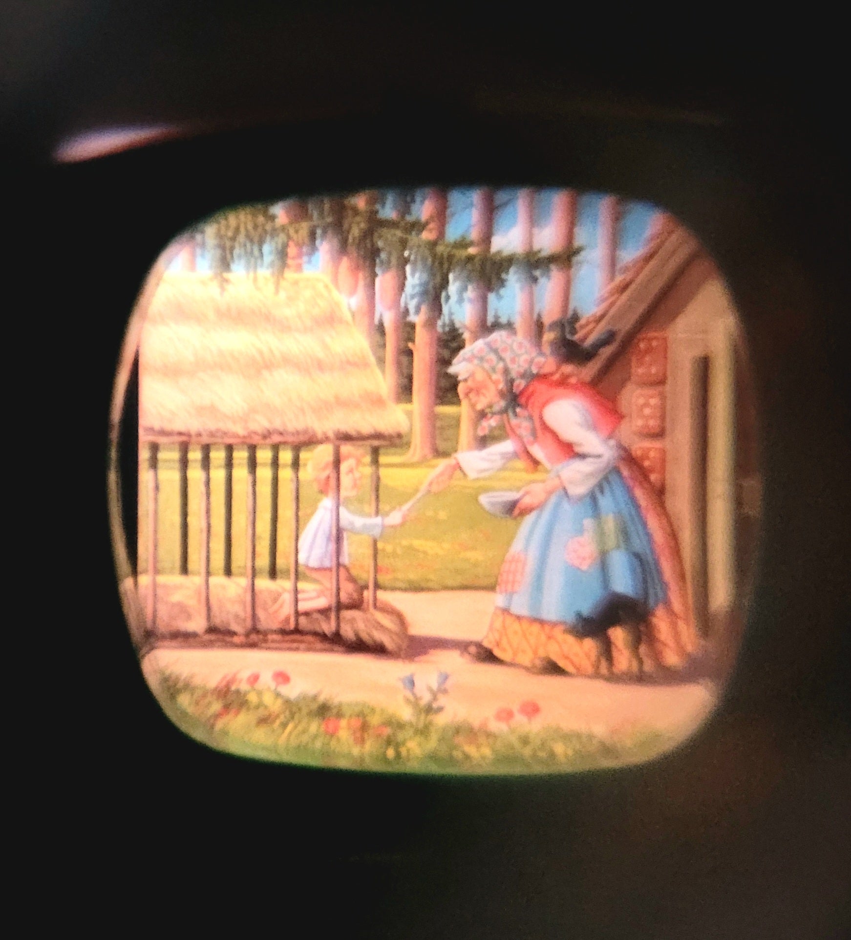 Bildbetrachter TV - Märchenhaus Hänsel und Gretel Klick-Fernseher Mini-Dia Betrachter Gucki Nostalgie