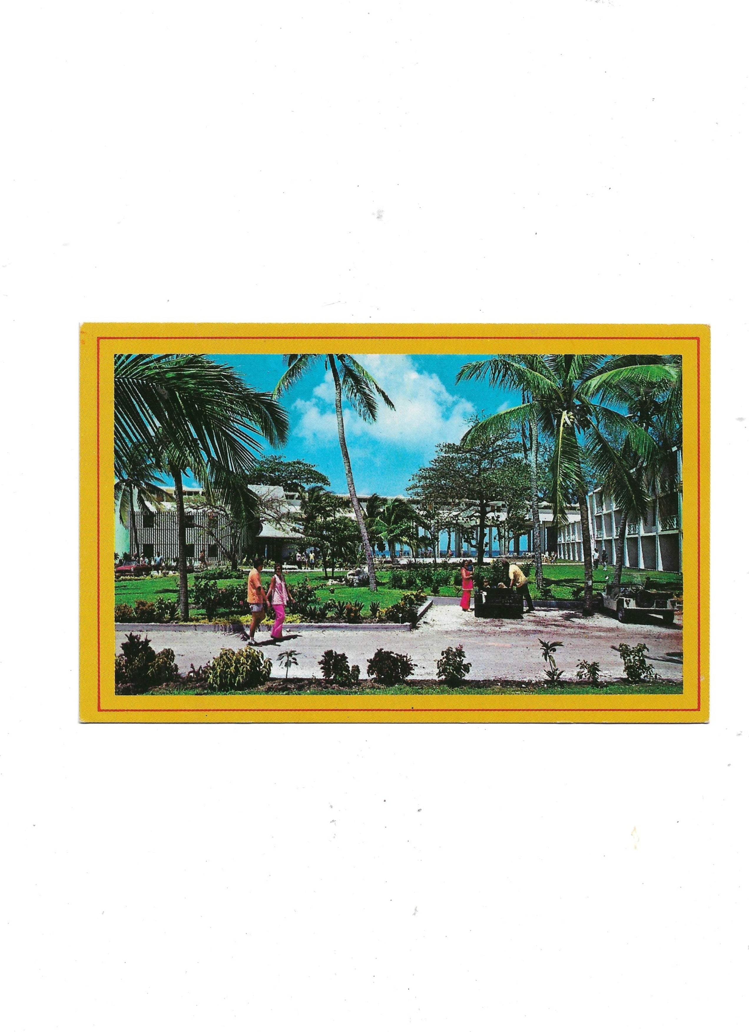 „Postkarte 9 × 14 cm ‚Barbados – The Asta Hotel‘, Flohmarkt‑Fund; altersbedingt guter Zustand, Rückseite leicht fleckig“