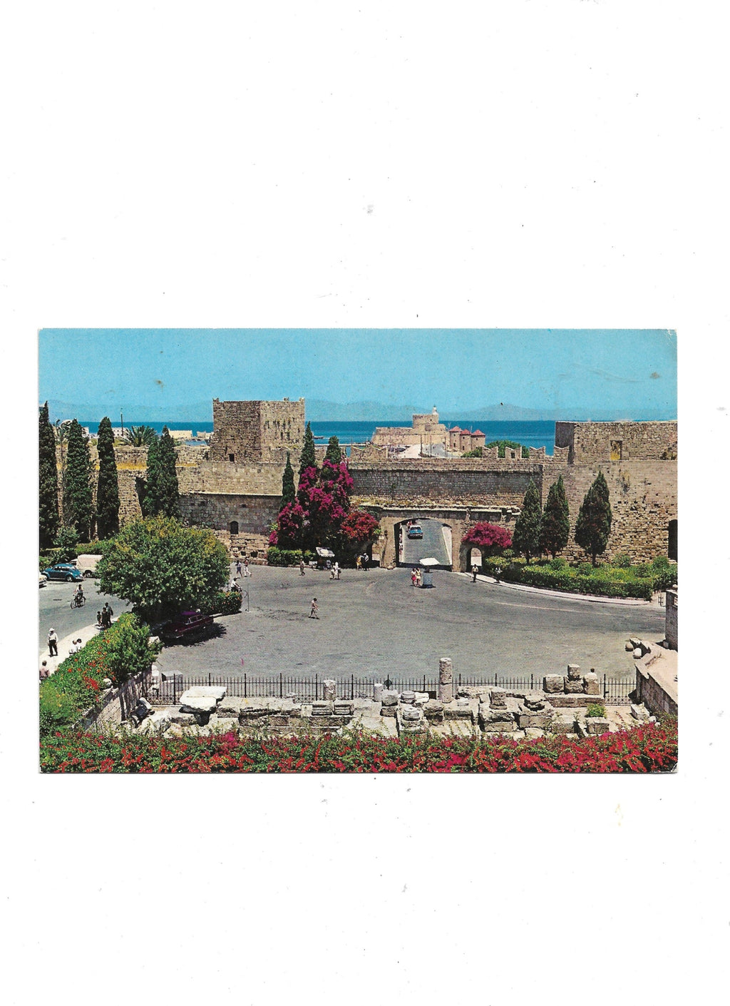 „Vintage‑Postkarte ‚Rhodos – Freiheitstor‘, ca. 9,5 × 14,5 cm, altersbedingt guter Zustand, Ecken leicht bestoßen, Rückseite leicht fleckig“