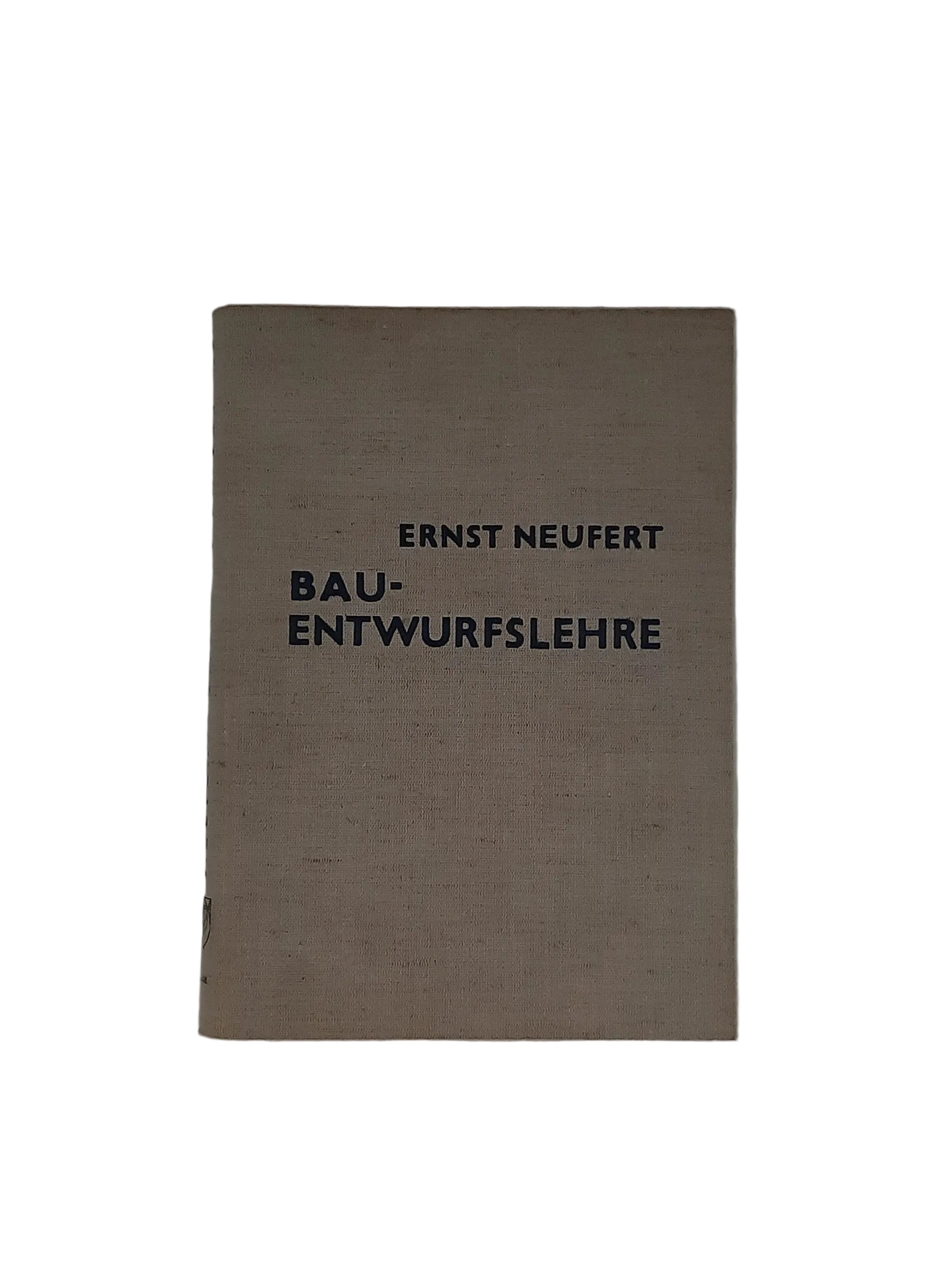 Hardcover „Bauentwurfslehre“ von Ernst Neufert (Verlag des Druckhauses Tempelhof 1951), guter Zustand.