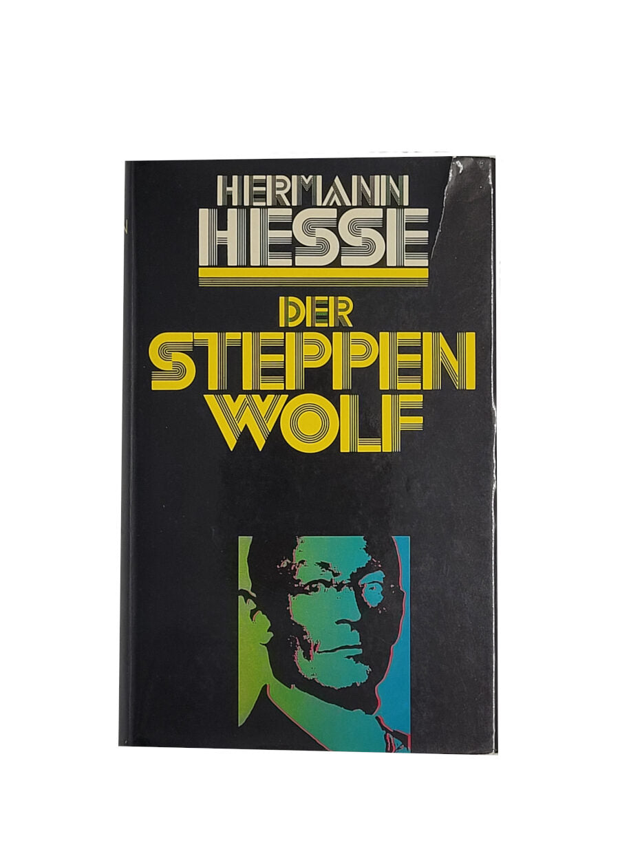Cover in Schwarz, weißer Schriftzug Hermann Hesse und in gelb Der Steppenwolf, darunter ein Porträt des Autors in minimalistischen schwarzen Farben, rot gerändert