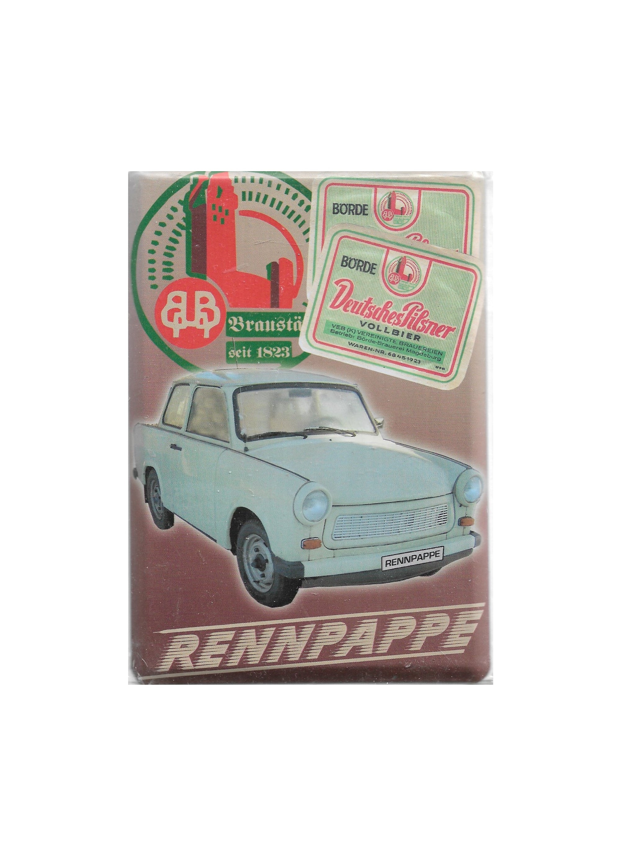 „Blechpostkarte Trabant Rennpappe – gewölbte, randgeprägte Vintage‑Metallpostkarte mit Börde‑Brauerei‑Motiv“