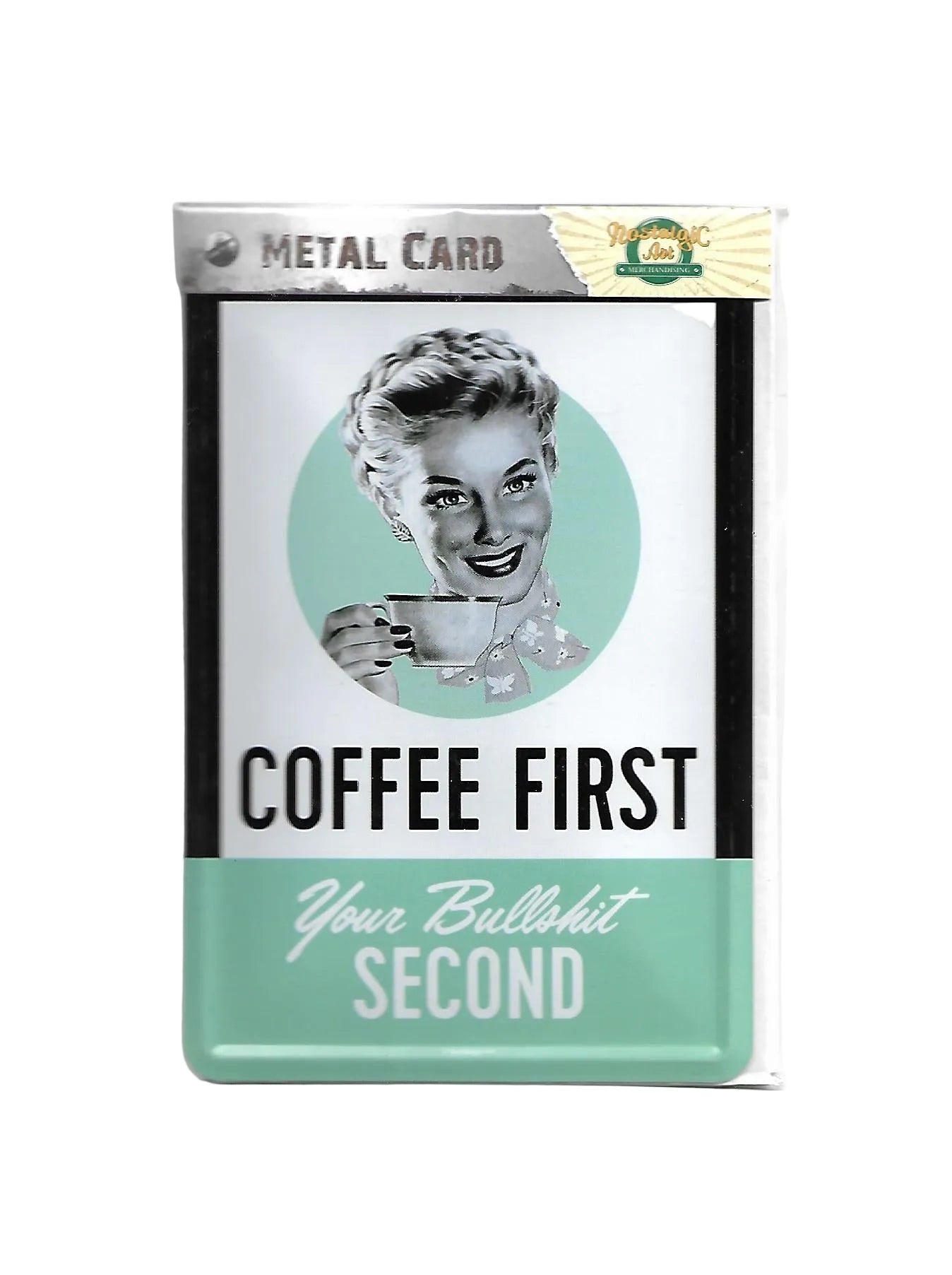 „Gewölbte und randgeprägte Blechpostkarte Coffee First your Bullshit second von Nostalgic Art, 10 × 14 cm, papierbeschichtete Rückseite.“