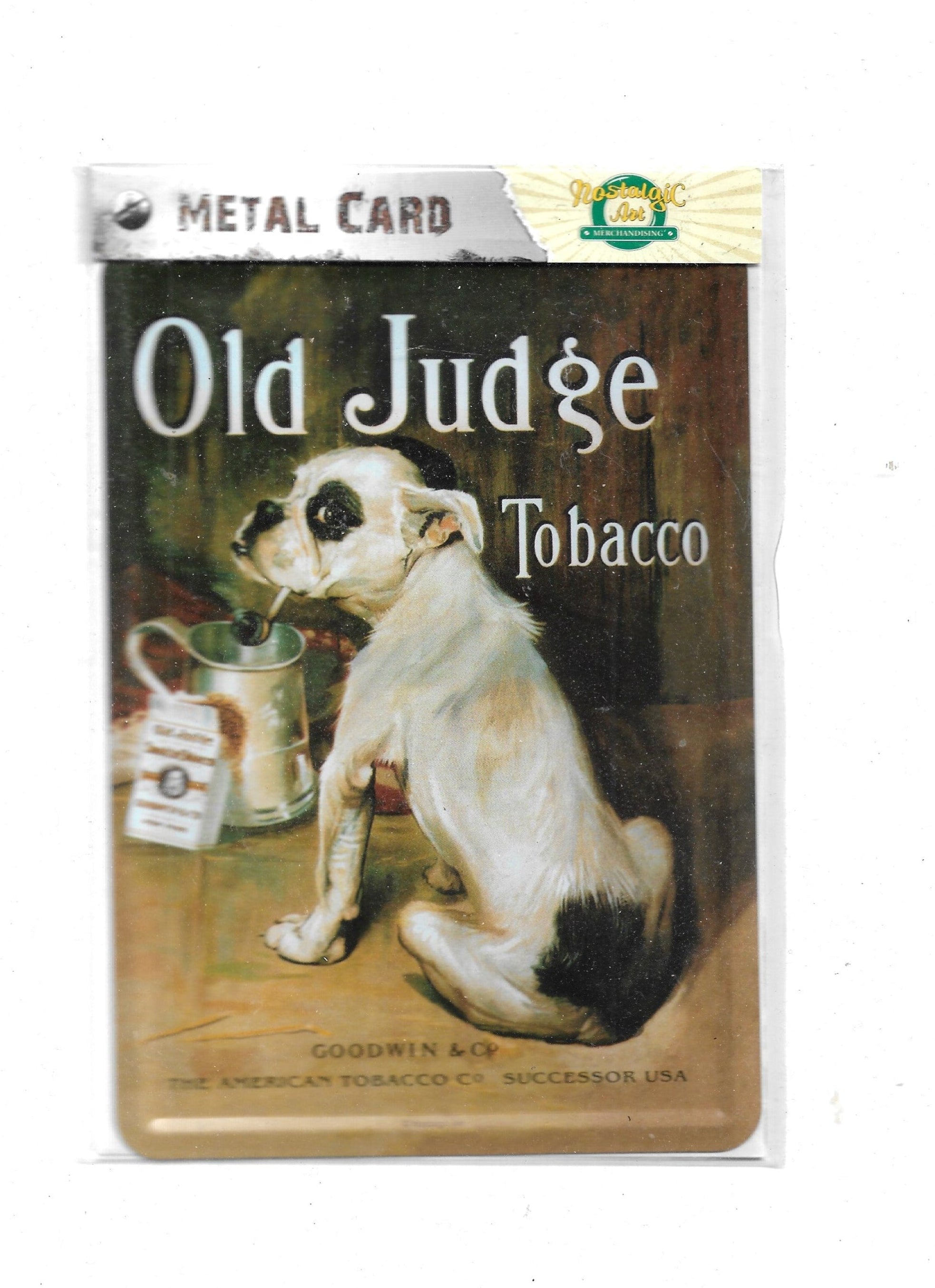 „Nostalgische Blechpostkarte mit Old‑Judge‑Tobacco‑Werbemotiv, 10 × 14 cm, gewölbt und randgeprägt, aus Metall mit Papierbeschichtung. Vintage‑Design im Stil historischer Tabakwerbung.