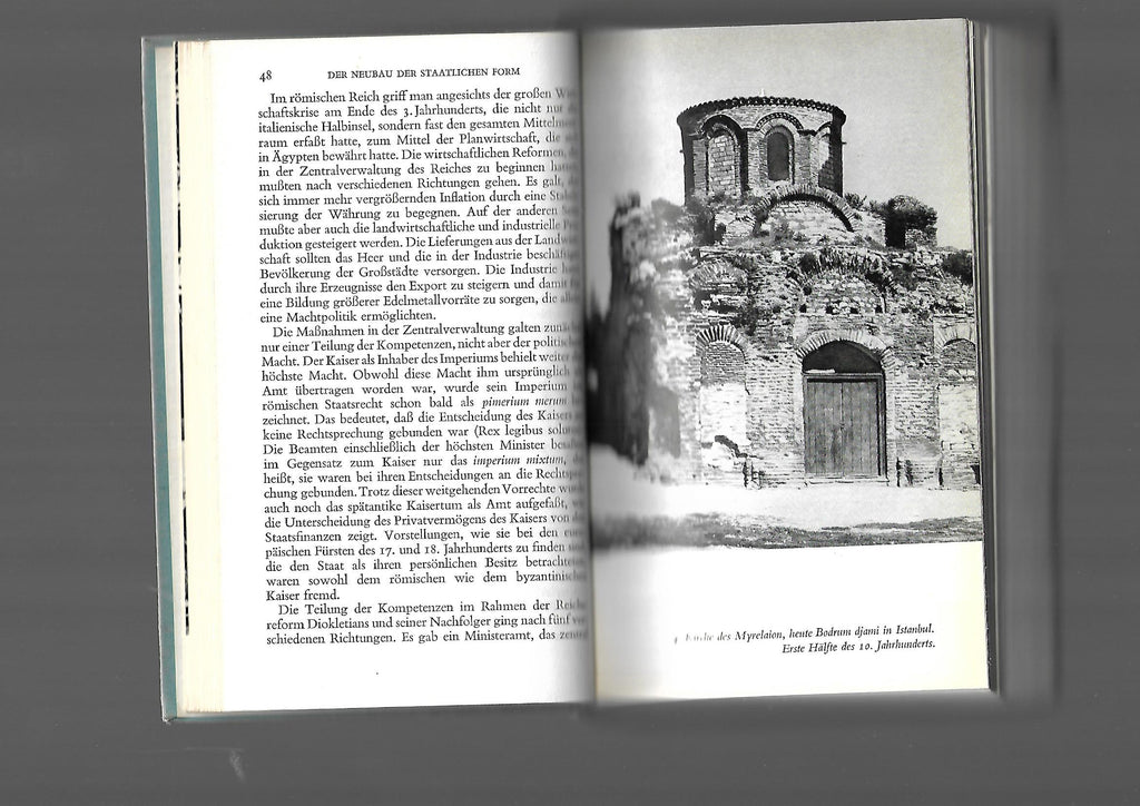 Kulturgeschichte Hans- Wilhelm Haussig Kulturgeschichte von Byzanz Verlag Kröner Verlag Stuttgart 1959
