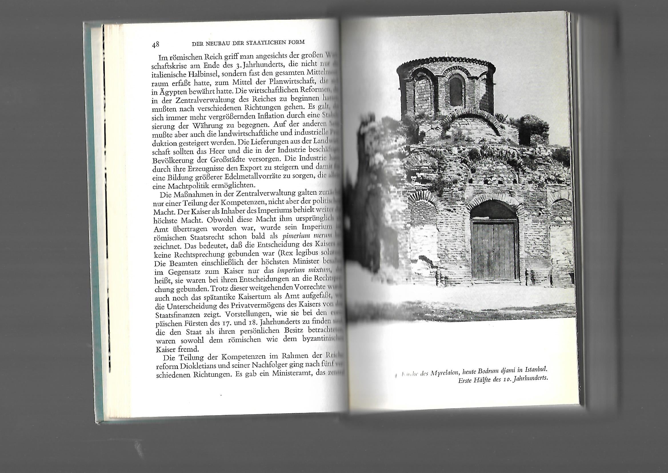 Kulturgeschichte Hans- Wilhelm Haussig Kulturgeschichte von Byzanz Verlag Kröner Verlag Stuttgart 1959
