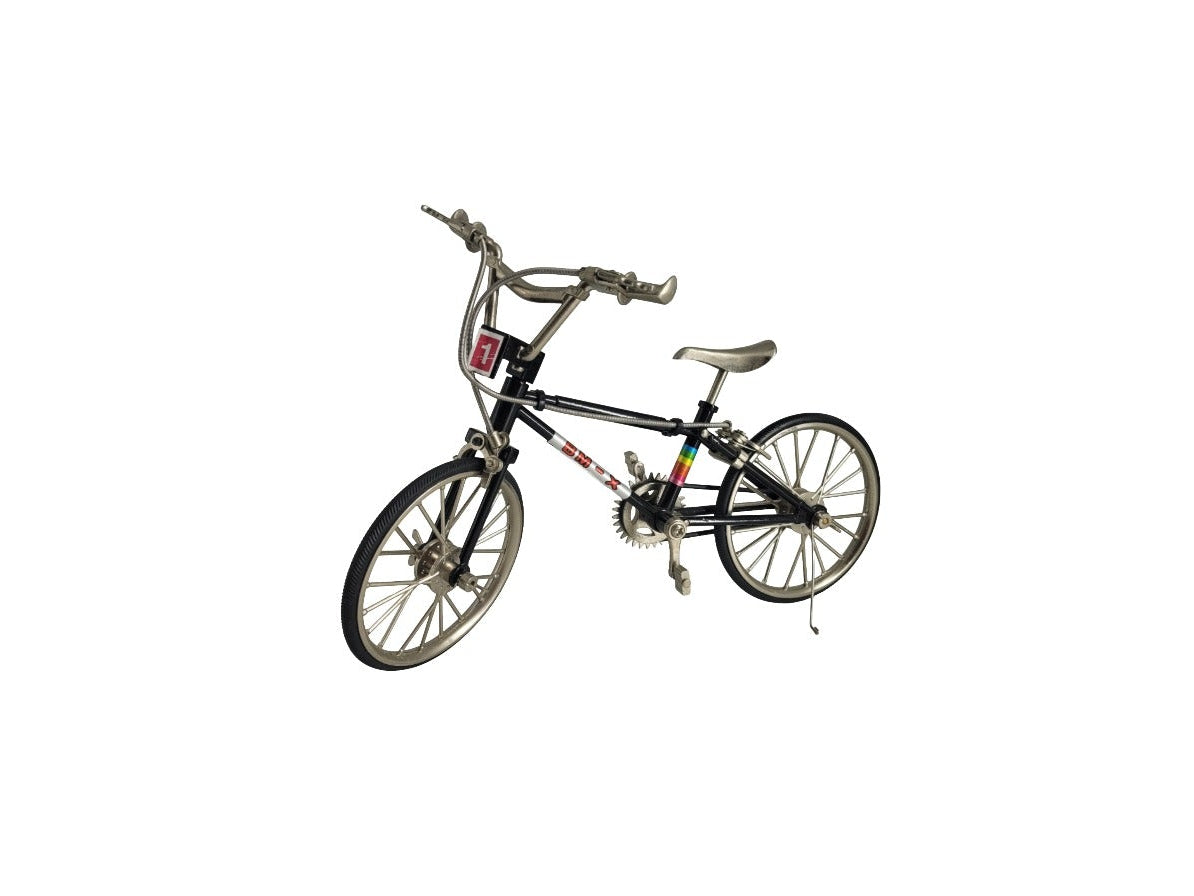 Dies & Das Miniatur-Fahrrad-BMX-Modell 1 : 6 – Nostalgie Magie