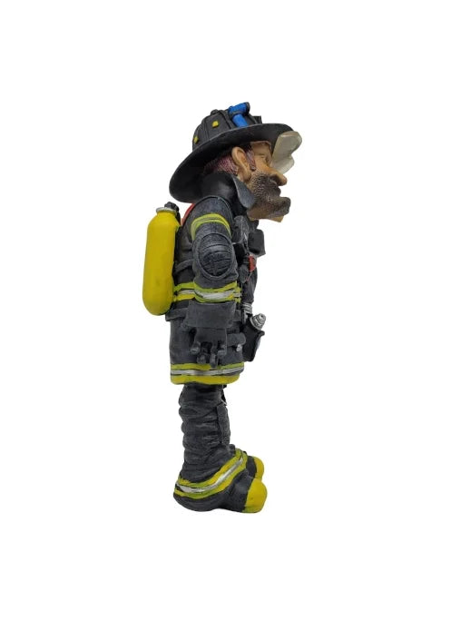 Figur - Feuerwehrmann im Einsatz aus Polyresin