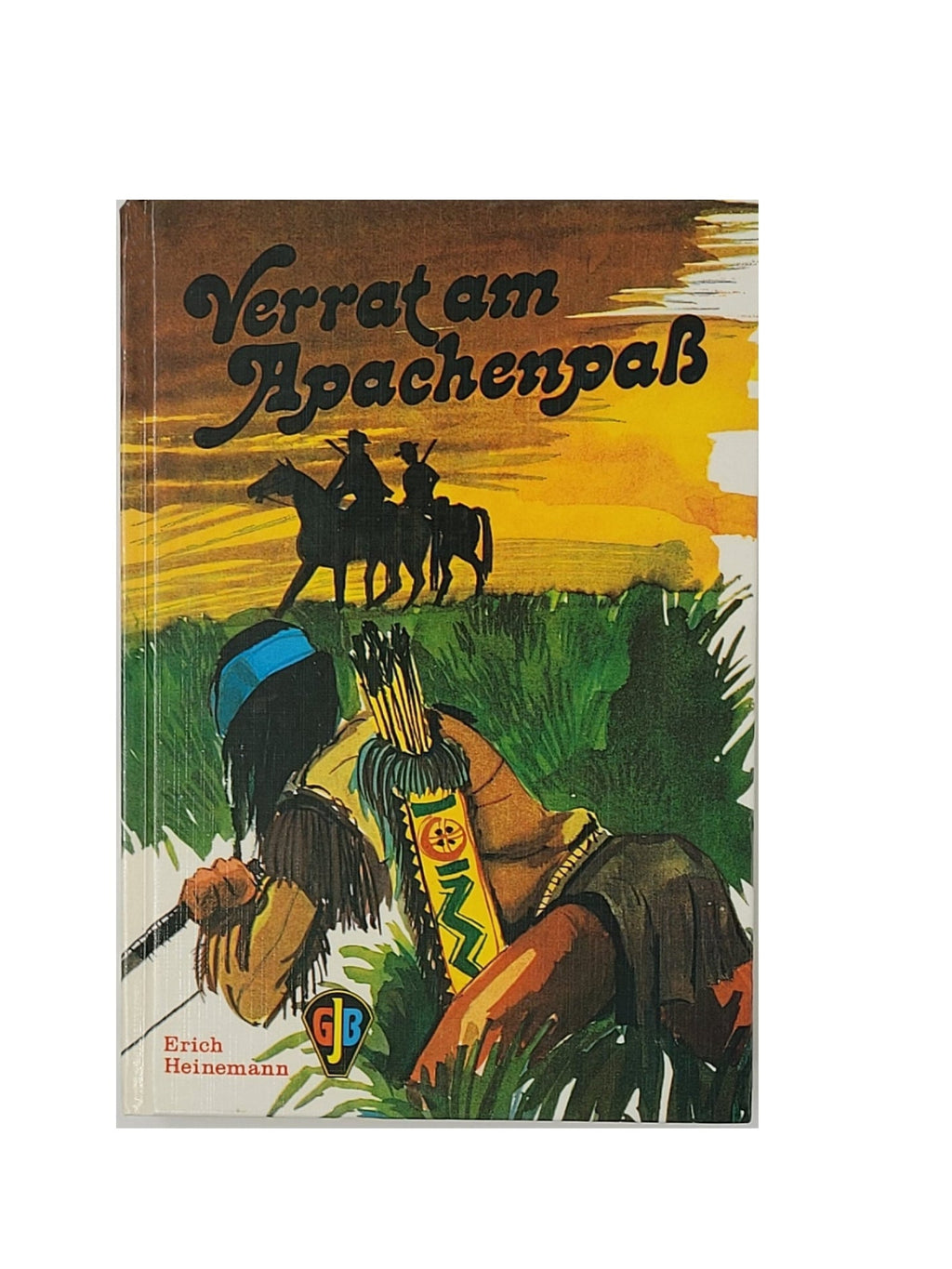 „Hardcover ‚Verrat am Apachenpaß‘ von Erich Heinemann, sehr sauberer Zustand, minimale Gebrauchsspuren.“