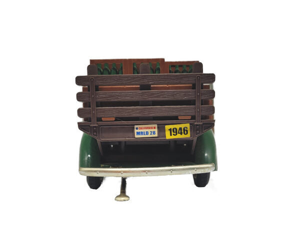Modellauto Chevrolet Brasseur Perrier Pick-Up 1:19 von Solido ca. 27 cm Länge x 11,0 cm Breite x 10,0 cm Höhe gebraucht,  Fahrer und Beifahrertür lassen sich öffnen, ohne Umverpackung Rückansicht