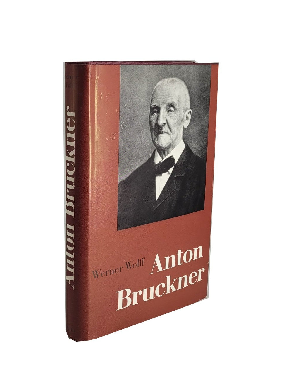 „Werner Wolff – Anton Bruckner: Genie und Einfalt, Atlantis 1948, Hardcover mit Leineneinband und Goldprägung; Schutzumschlag mit leichten Gebrauchsspuren, innen Klebereste durch entfernte Schutzfolie.“