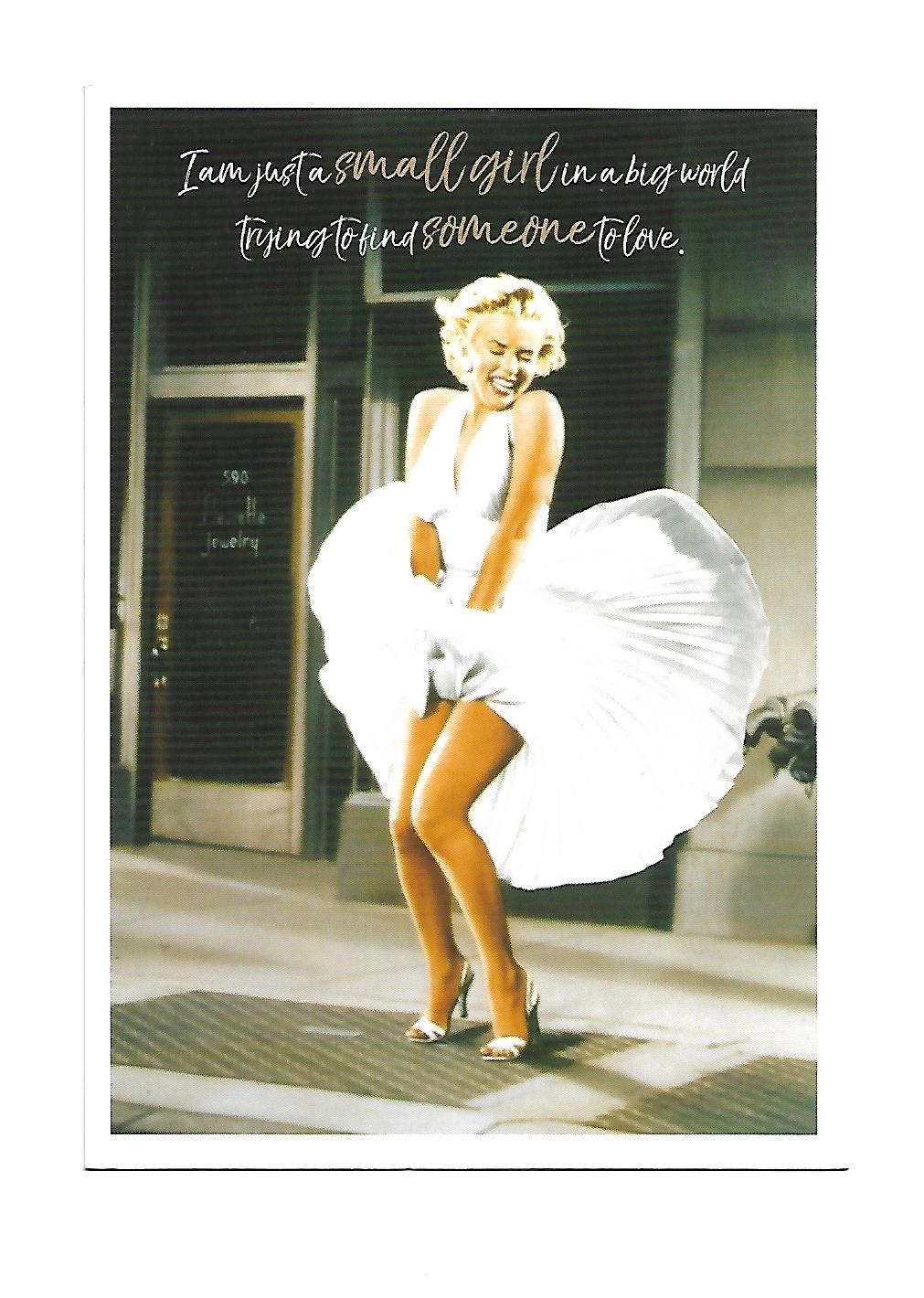 „Postkarte A6 ‚Marilyn Monroe – I am just a small girl in a big world‘; stabiles Papier, satte Farben, gute Druckqualität, Format 10,5 × 14,8 cm, 8 g, EAN 4017272201659, Hersteller Anderskartig – Modern Times GmbH“