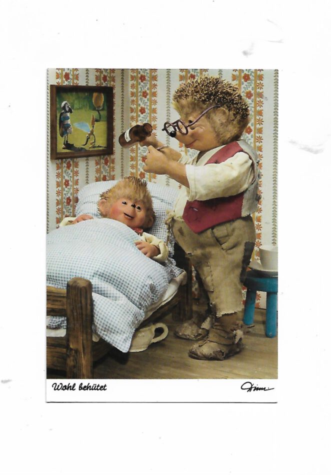 „Postkarte A6 ‚Mecki – Wohl behütet‘ (Diehl‑Film); stabiles Papier, satte Farben, gute Druckqualität, Format 10,5 × 14,8 cm, 8 g, Hersteller unbekannt“ 