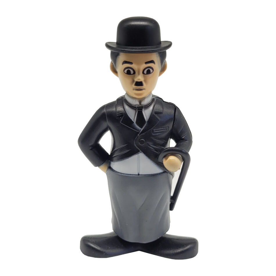 „Aufziehfigur Charlie Chaplin als Tramp – 8 cm hoch, mit Stock und Melone, läuft in typischer Chaplin-Manier. Nostalgisches Sammlerstück aus Kunststoff, liebevoll gestaltet.“